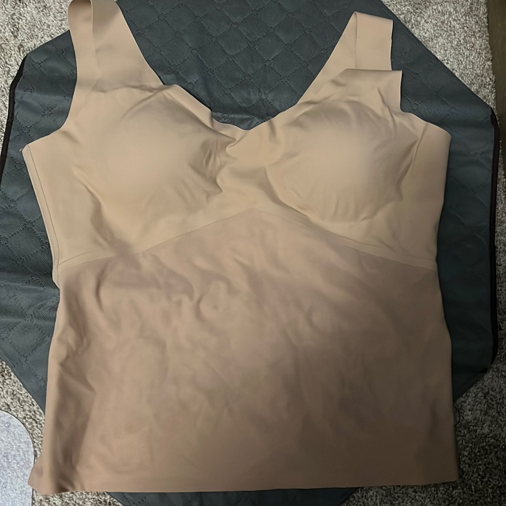 Gently used Honeylove lift wear tank nude 3x